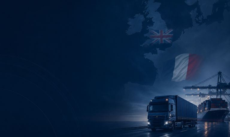 amion de transport et porte-conteneurs illustrant les échanges commerciaux entre la France et le Royaume-Uni dans un contexte de dédouanement post-Brexit.